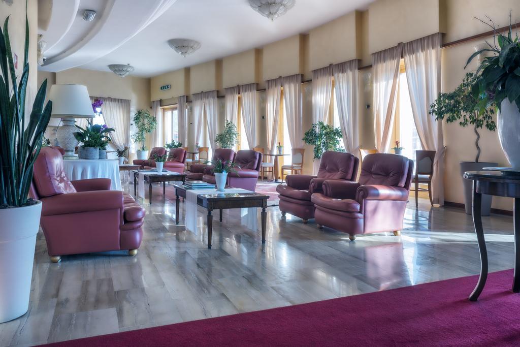 Astura Palace Hotel Nettuno Exterior foto