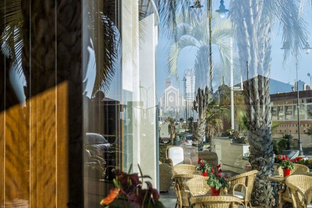 Astura Palace Hotel Nettuno Exterior foto
