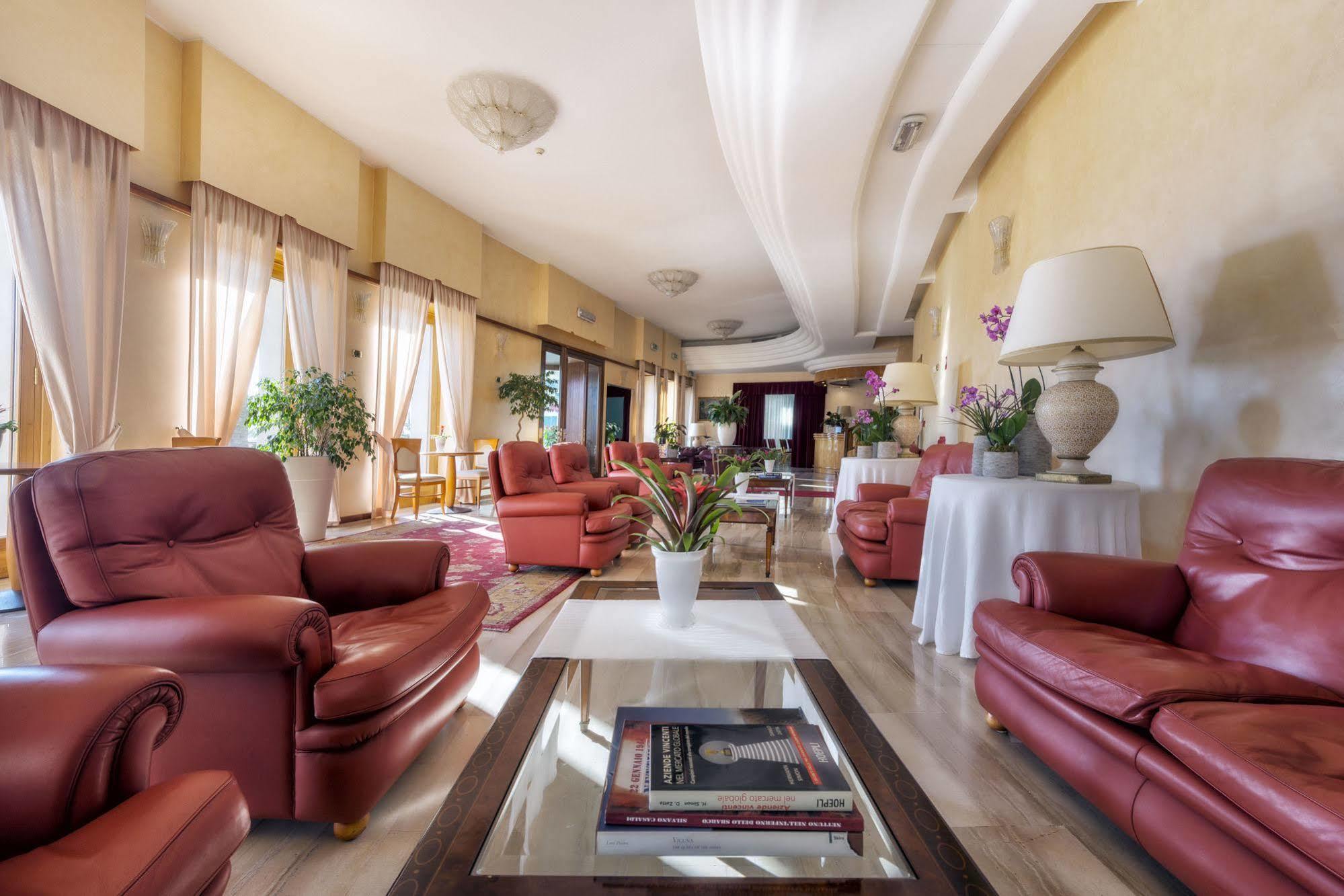 Astura Palace Hotel Nettuno Exterior foto