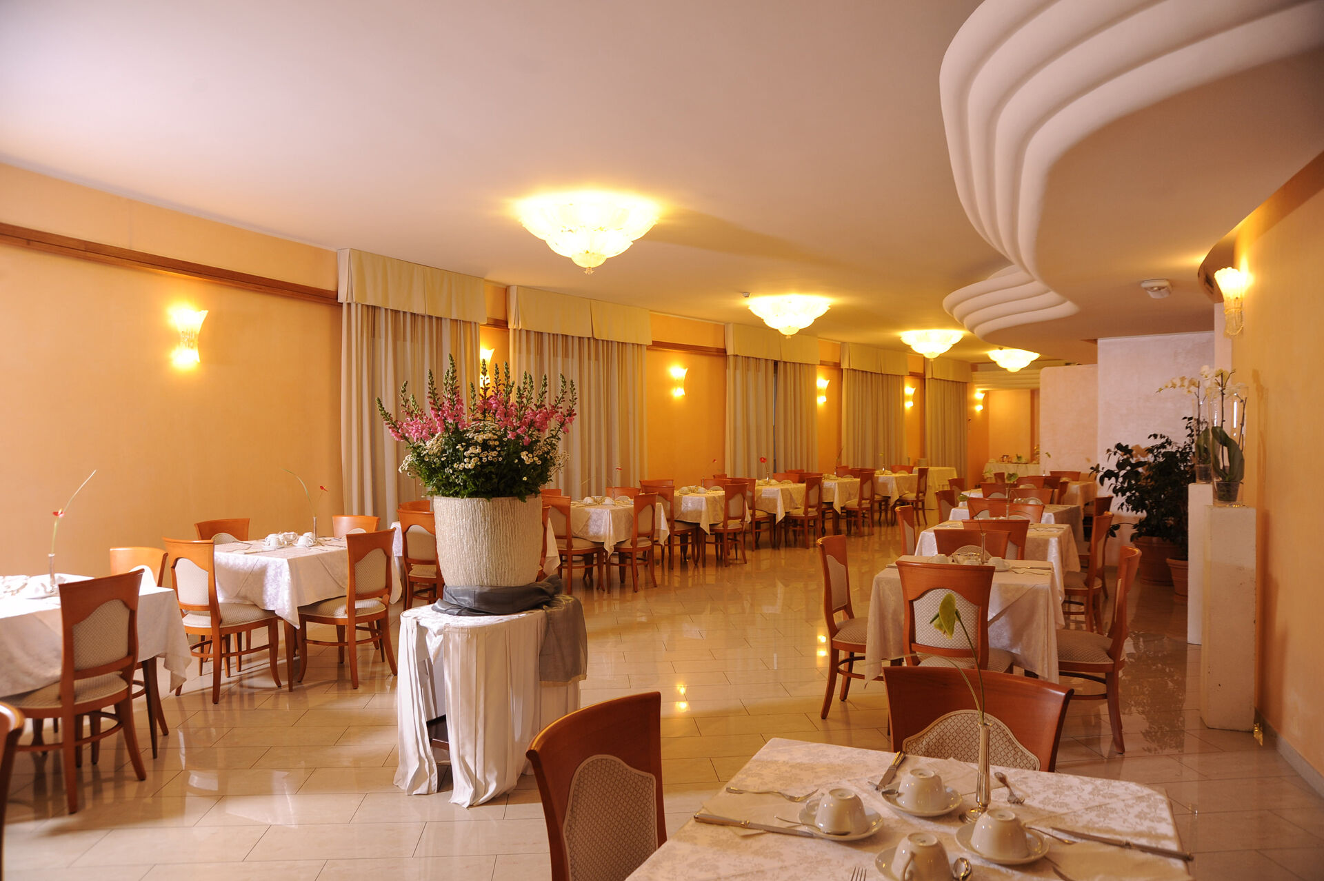 Astura Palace Hotel Nettuno Exterior foto